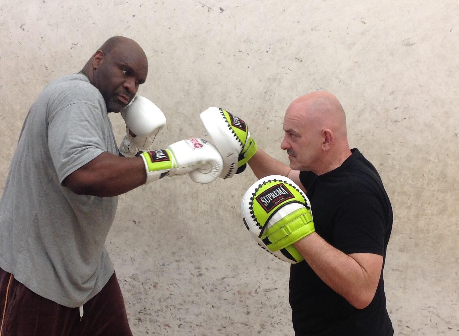 2-suprema-boxing-gloves-3